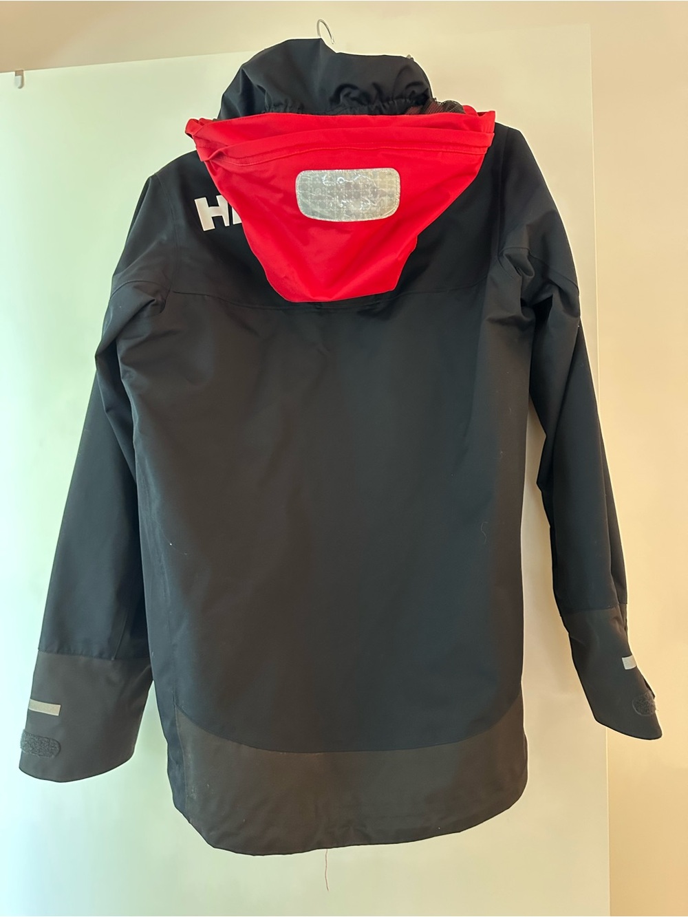 Helly Hansen Rain Jacket - Picture 2 of 3